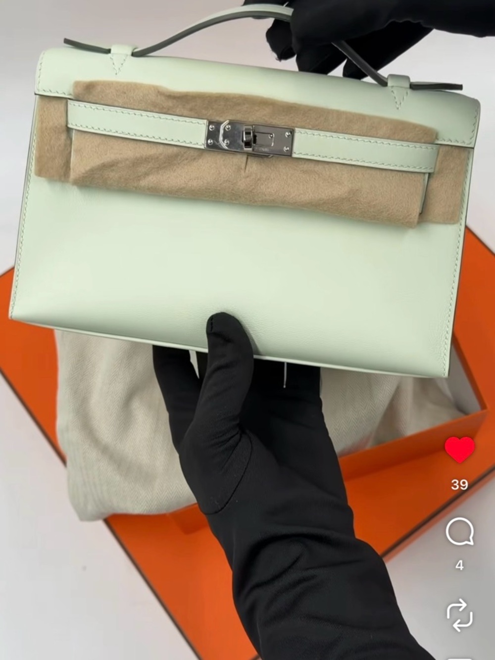 Hermès Kelly Pochette Vert Peppermint Swift Palladium Hardware